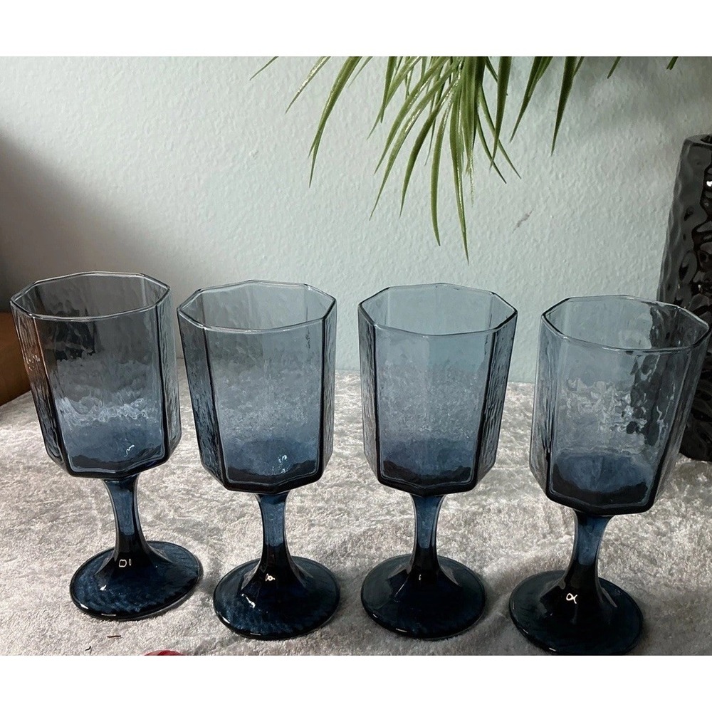 VTG 4 Set LIBBEY  BLUE PANELED OCTAGON  STEMMED JUICE GOBLETS FACET TEXTURED